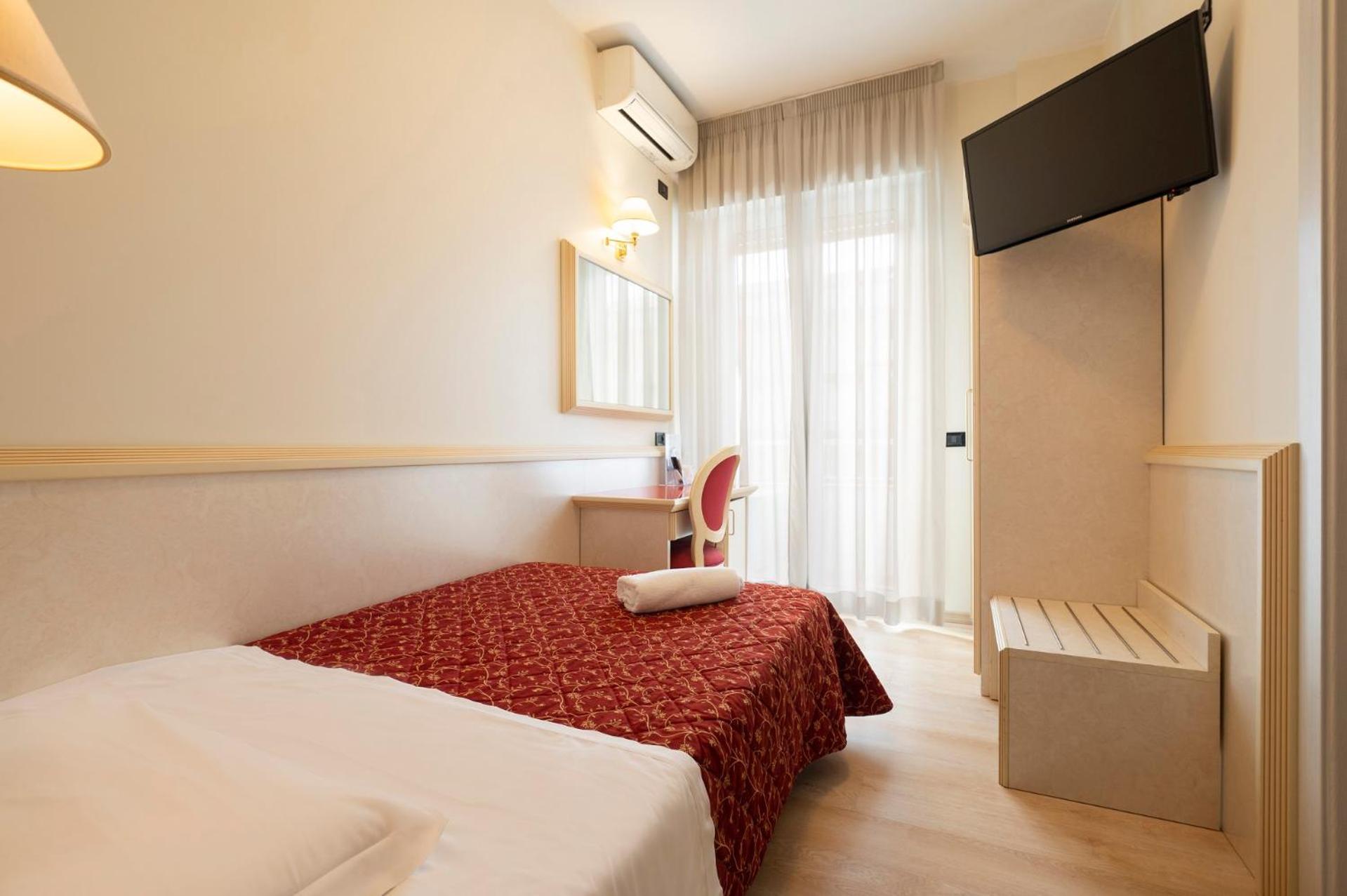 Hotel Mondial Порто-Реканаті Екстер'єр фото