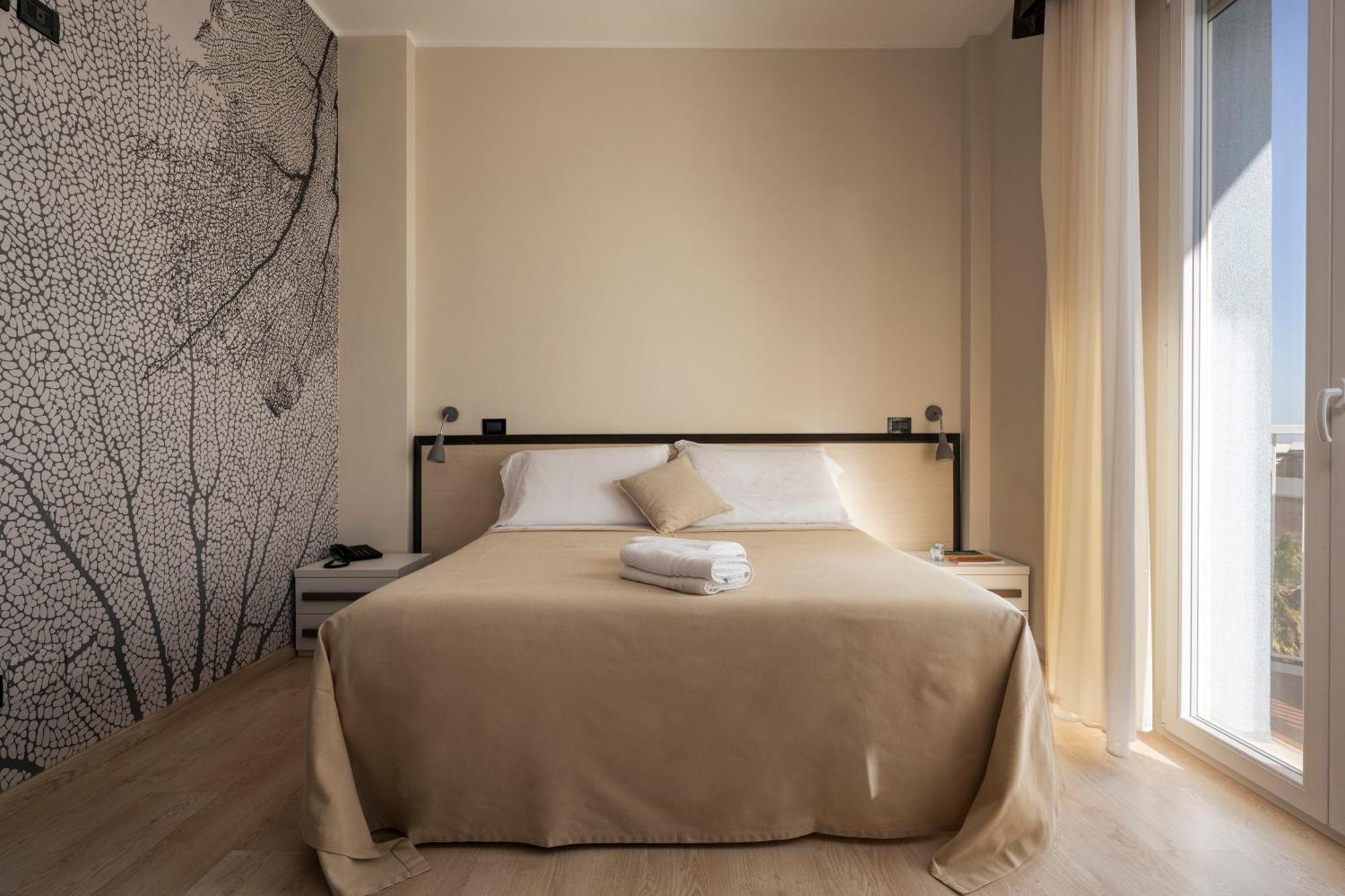 Hotel Mondial Порто-Реканаті Екстер'єр фото